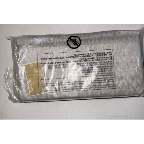 Michael Kors Jet Set Travel Continental Wallet Womens Vanilla Logo-Print ERK1701 - Picture 8 of 9